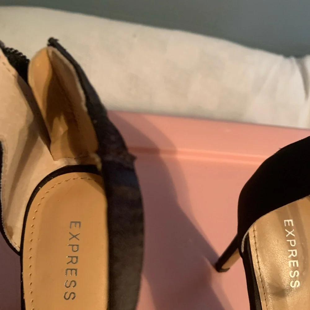 Express Elegant Black Strappy Heels - Picture 3 of 8